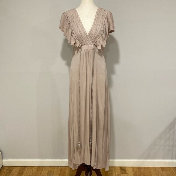 Baltic Born Jennifer Deep V Maxi Dress - Picture 6 of 10
